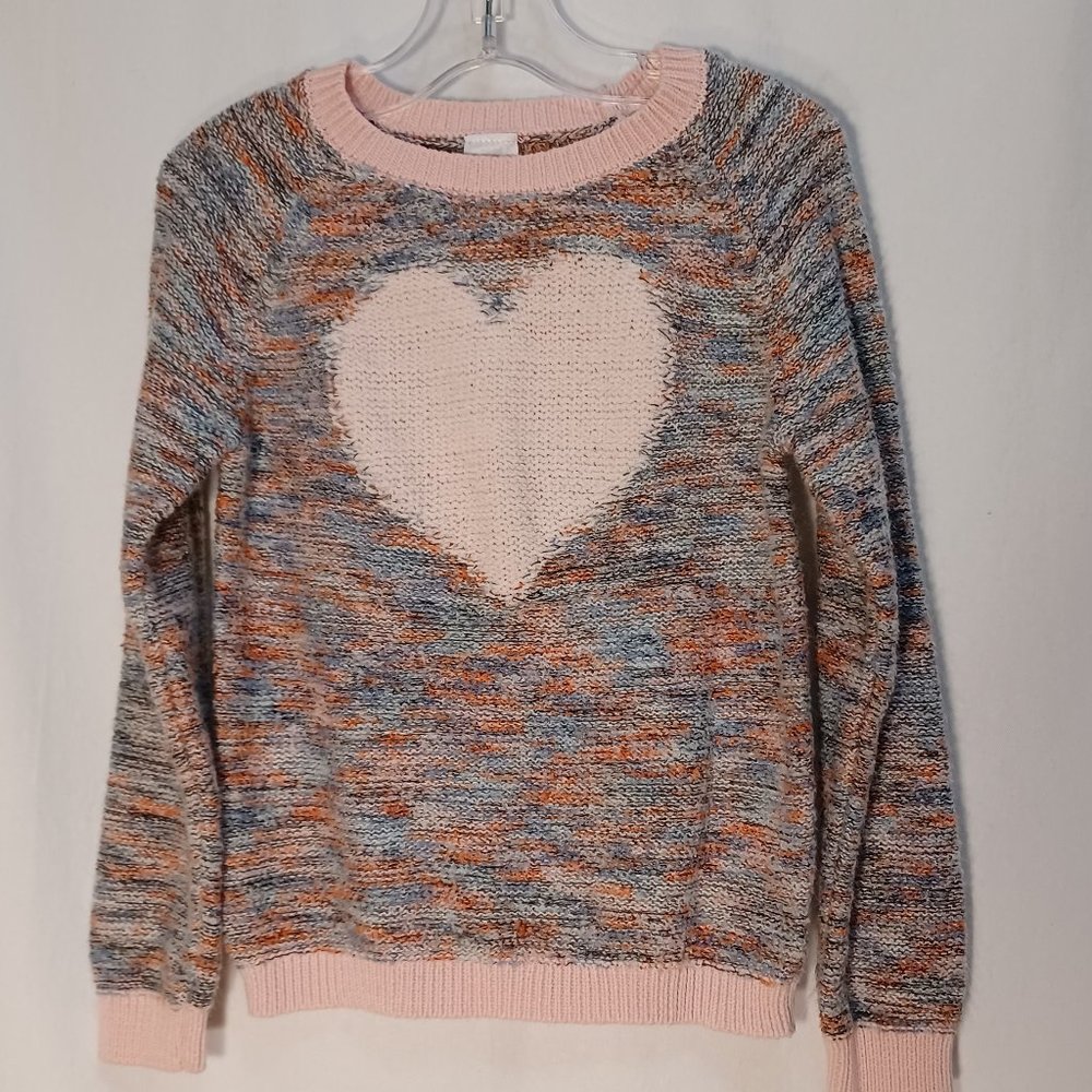 Cat and Jack Girl's 5T Sweater with pink heart, neckline, cuffs trimmed in pink